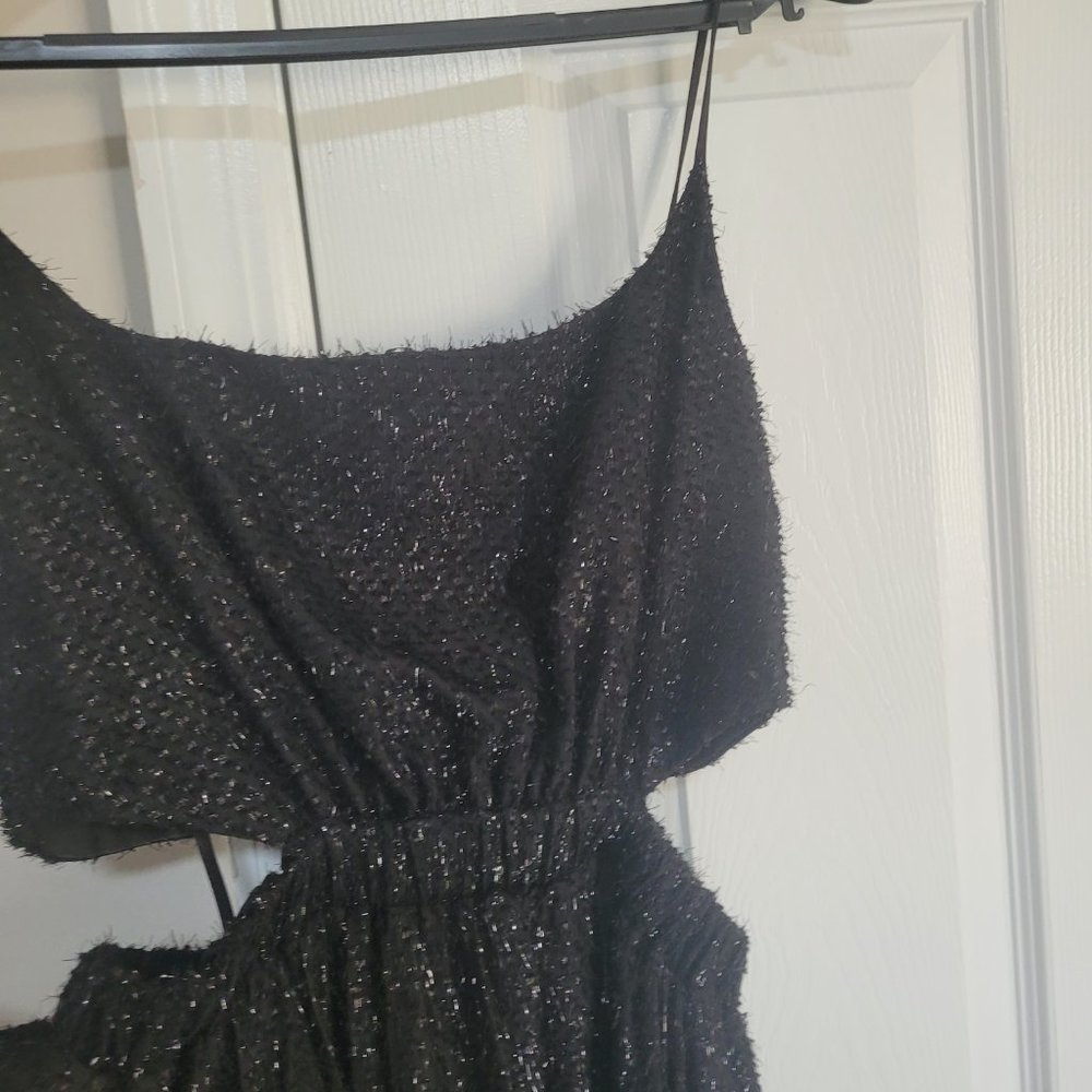 NERIDA DRESS - Picture 8 of 9
